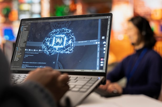Agentic AI vs Traditional AI: Key Differences Explained